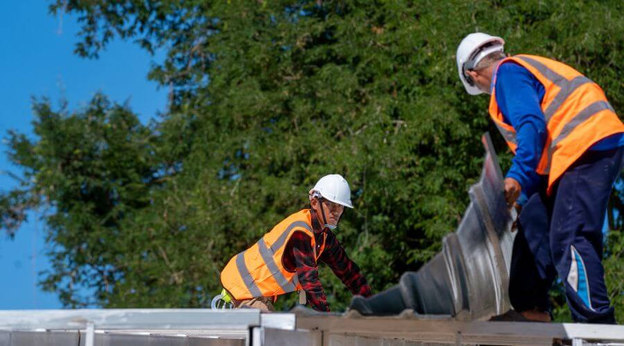 Professional Flat Roofing Installation in Hialeah, FL